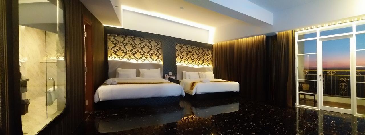 Kj Hotel Yogyakarta Extérieur photo